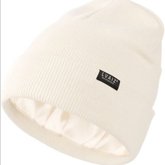 WHITE UNISEX SATIN LINED (winter) BEANIE HAT (BRAND NEW) - Picture 5 of 5